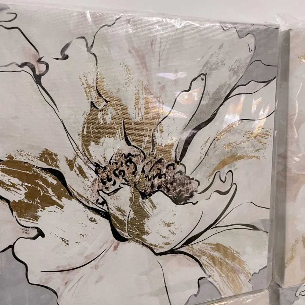 Metallic Floral wall decor - Picture 4 of 9